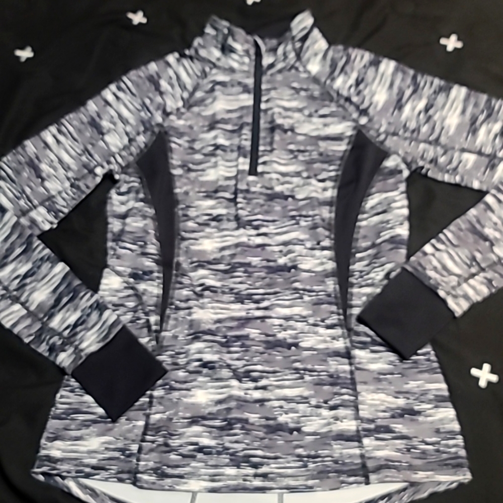 Tek Gear Athletic pullover shirt